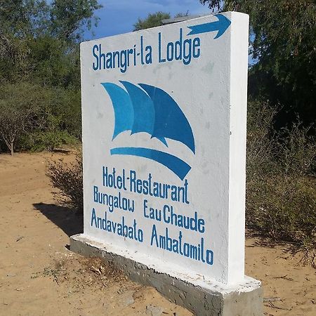 Shangri-La Lodge Ambatomilo Екстер'єр фото