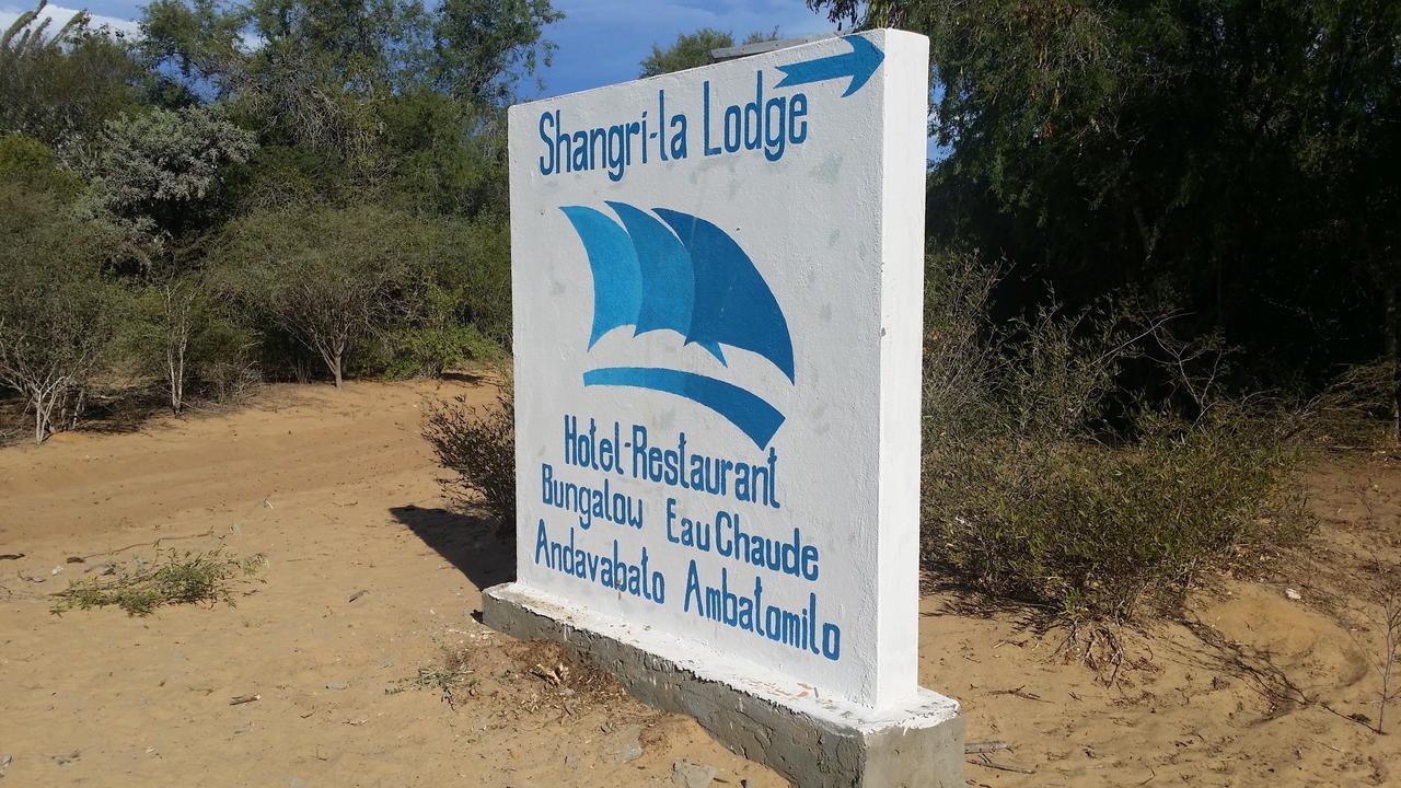Shangri-La Lodge Ambatomilo Екстер'єр фото